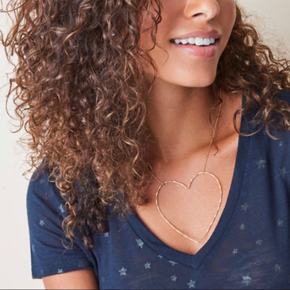 Stella & Dot heart of gold necklace